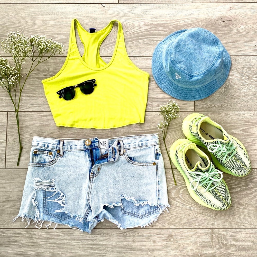 KIT AND ACE neon crop top